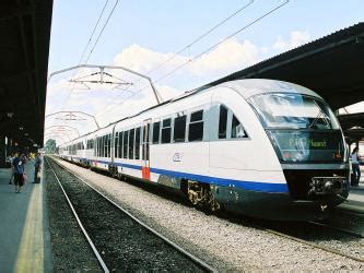 Поезд Warszawa Centralna